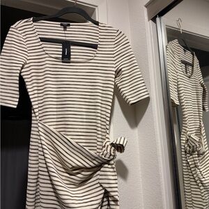 Nwt Express Striped Knot-Detail Midi Dress - Cream & Black